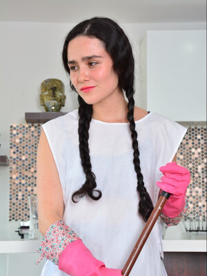 Good-looking vixen practicing her oral and also riding skills too