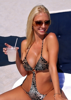 After relax on beach hot girlfriends return in hotel room to have fun with dong