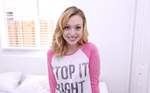 Sexy red-headed siren gets some big teasing spotlight in Point of view