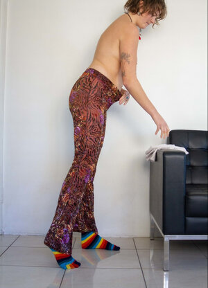 Short hair broad is ready to show pink slit & be slutty as well