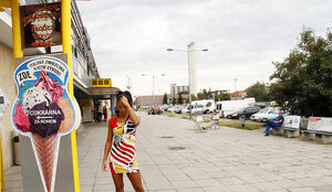 She boasts that aroma that lasts long and also reminds you of her