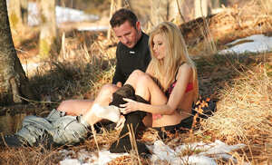 Lowering himself, he stuffs that boner in between her lips