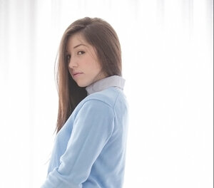 No one will be stretching their limits with Lola Foxx around