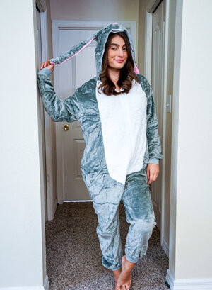 As far as teen sluts go, you cannot get better than Mae Milano