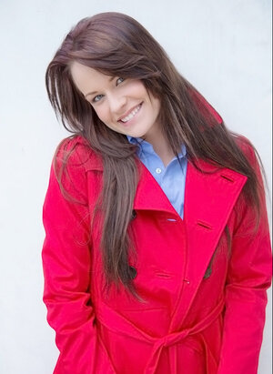 Trendy kitten Alexis Tyler exposing her tight pussy outside too