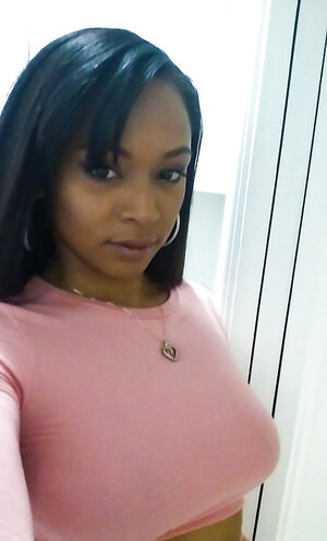 Sexy 18-19 y.o. Porsha Carrera’s tits and heavyweight ass caught on camera