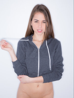 Riley Reid has a amazing hairy pussy to showcase to you sizeable time