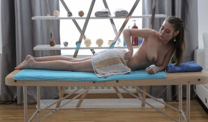 The top happy ending is provided by a aroused masseur's fat cock