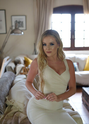 Milla Vincent wants you to grip her throat harder, make love it