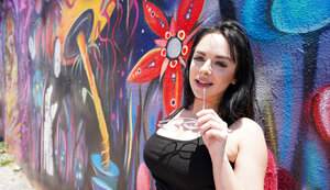 Novias, Vestida, Lengua