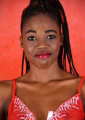 Ebony 18-19 y.o. with dreads unveils everything she hides under the clothes