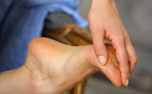 Busty beauty Anabelle teases with her perfect naturals and also fit body