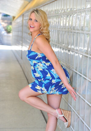 Appreciate chooses top & jean shorts to go ot & flv her jugs & snatch